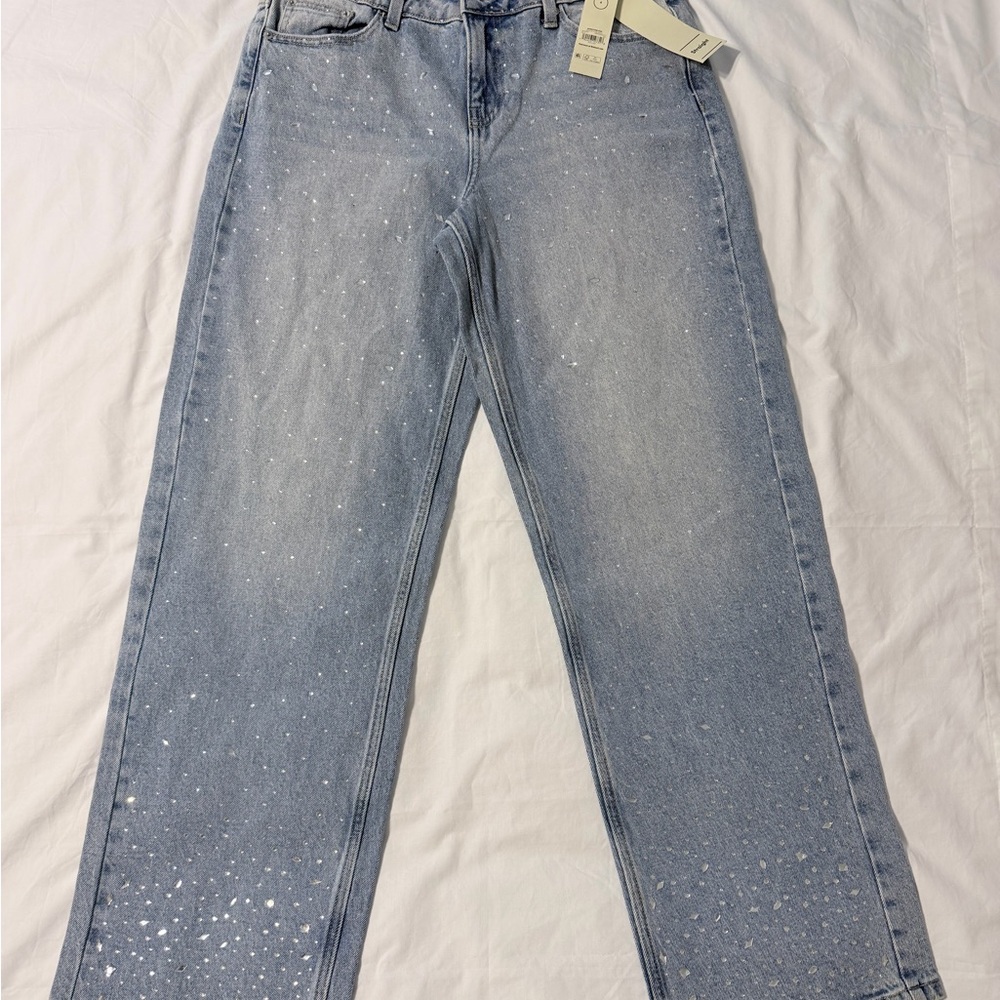 No Boundaries Women's Light Wash Rhinestone Embellished Straight Leg Jeans